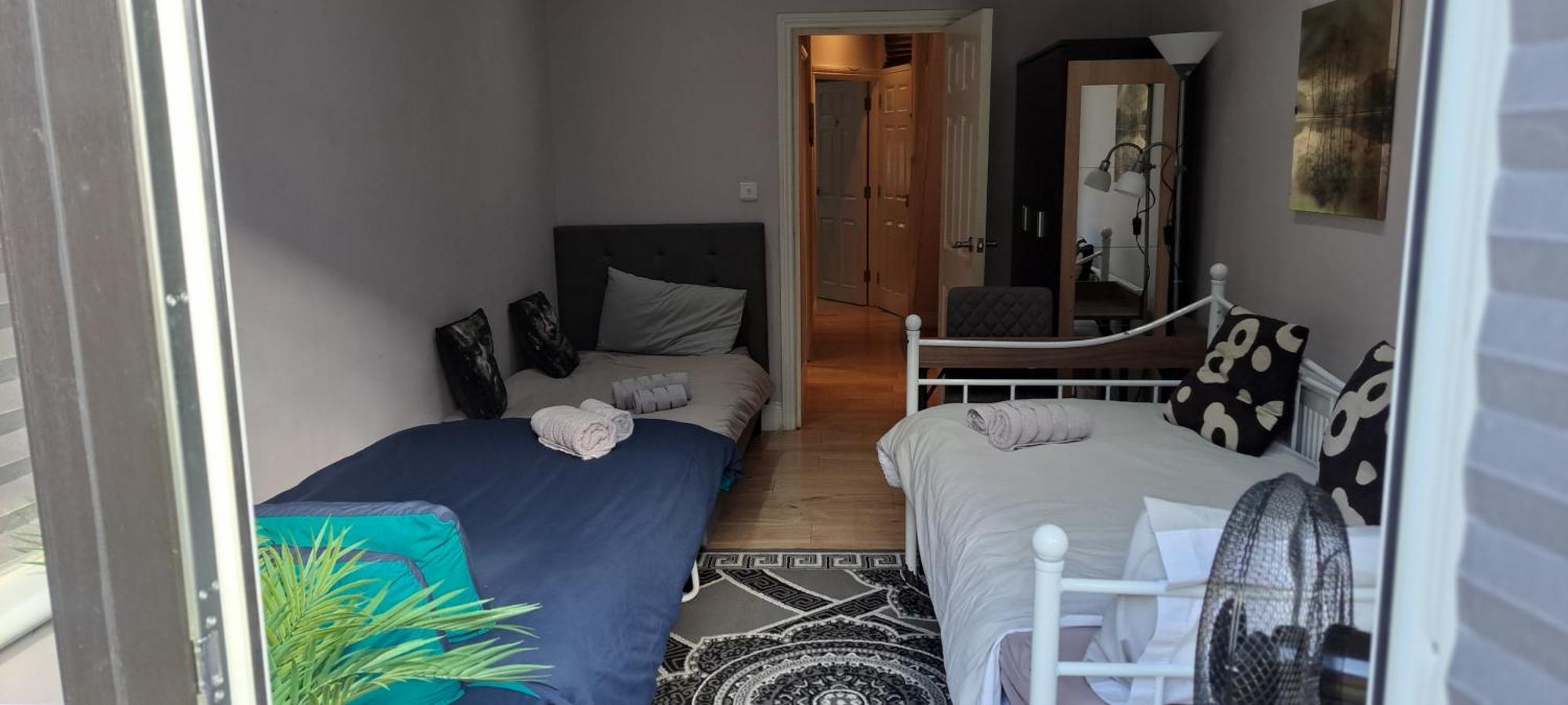 Comfy Fenia Stay London Eksteriør billede